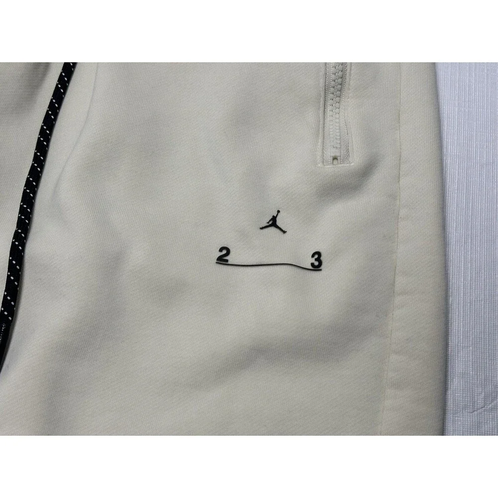 Air Jordan 23 Engineered Fleece Pants 26